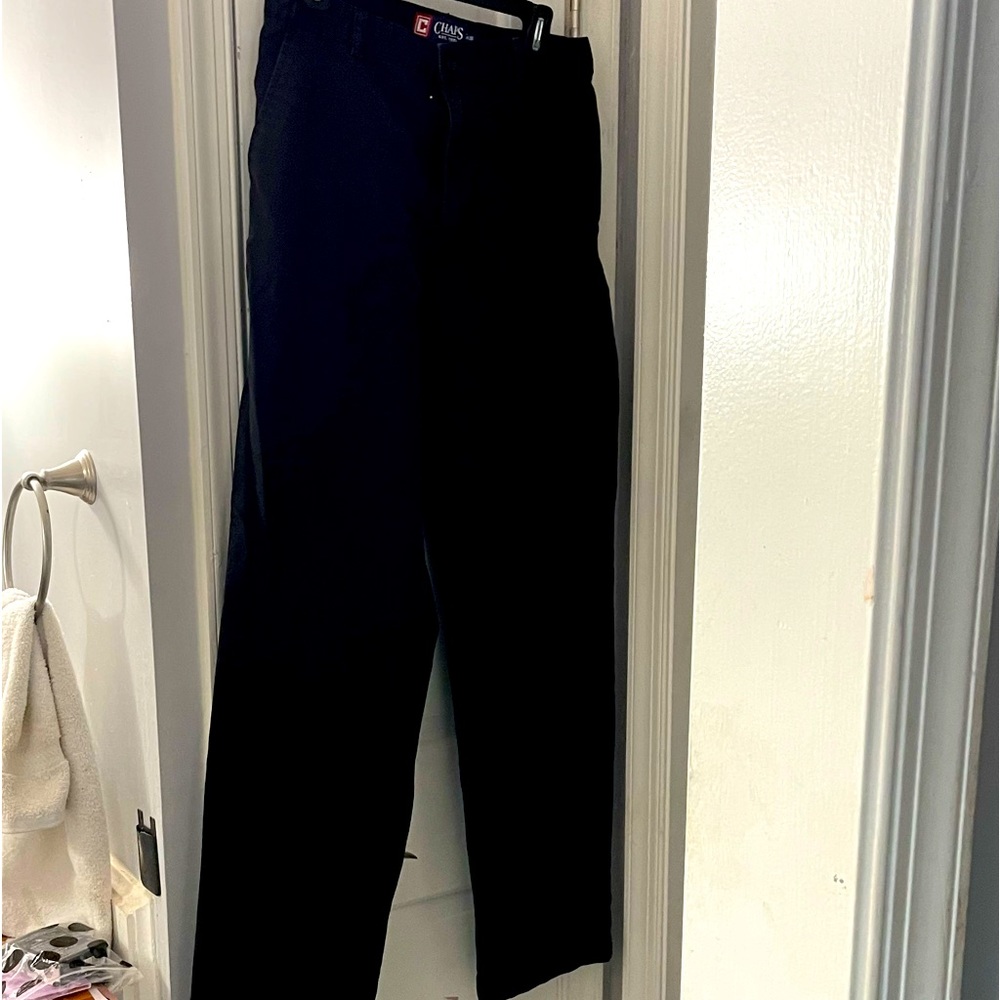 Men’s Black Chaps Khaki Pants